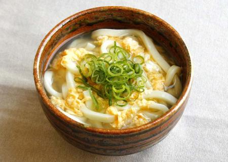 京料亭白だしだけで絶品 かきたまうどん 玉子とじうどん 片栗粉なし スマイルレシピ イチビキ 公式サイト 名古屋のみそ しょうゆ つゆメーカー